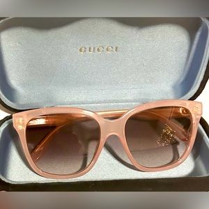 GUCCI  Oversized Pink Transparent Women’s Sunglasses GG0790S